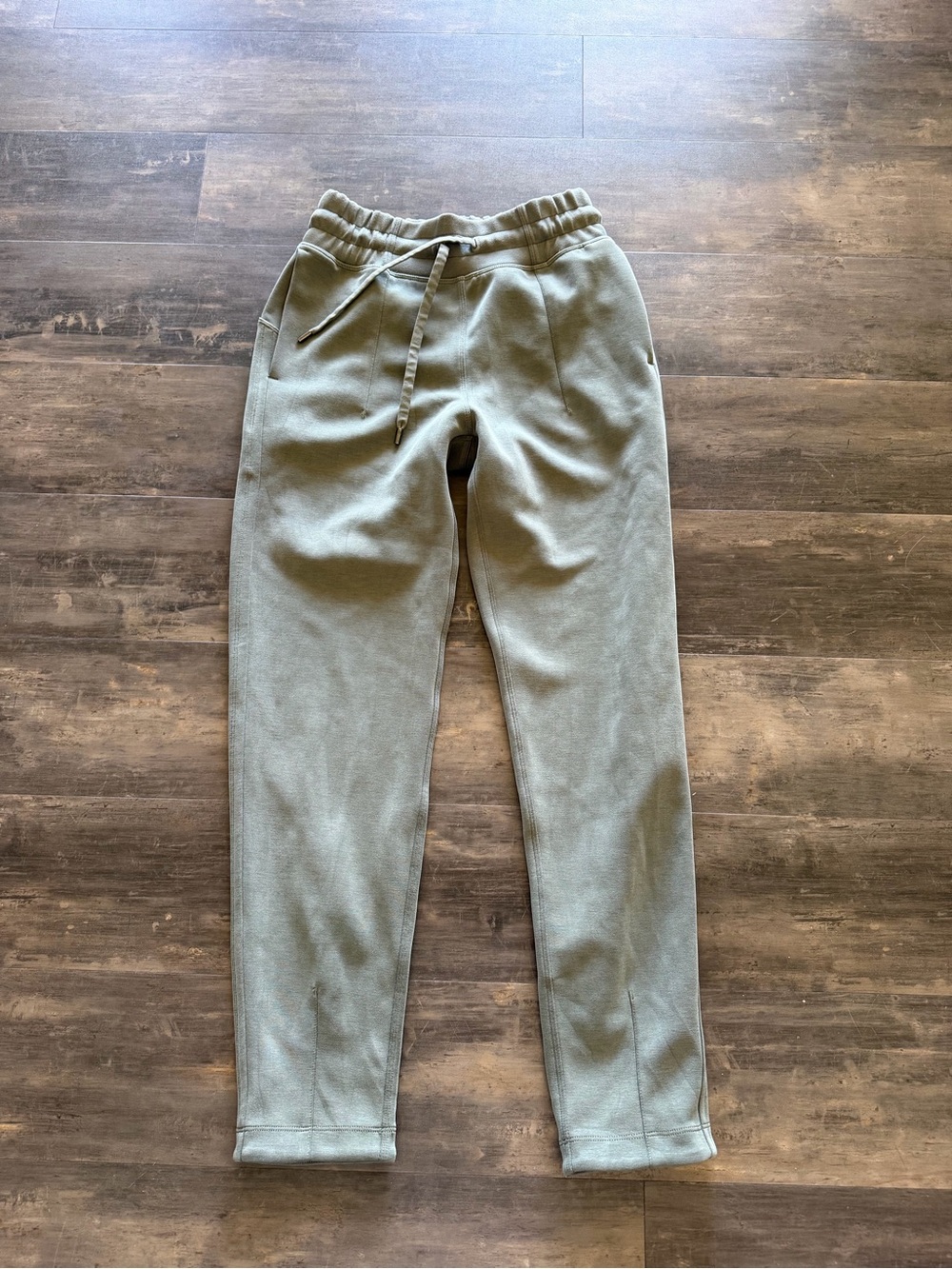 Lululemon soft ambitions jogger size 2